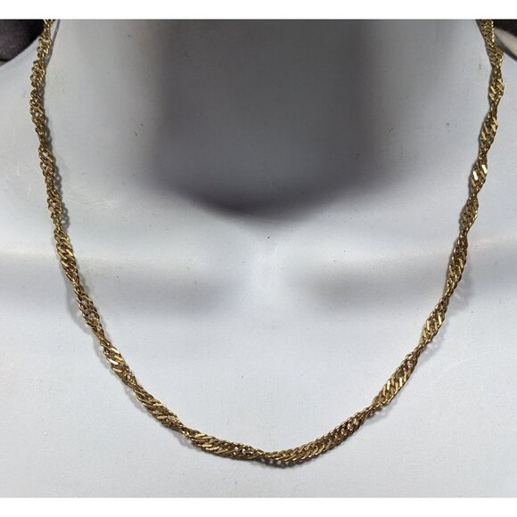 Classic Casual Twisted Gold Tone Chain Necklace - Picture 2 of 4